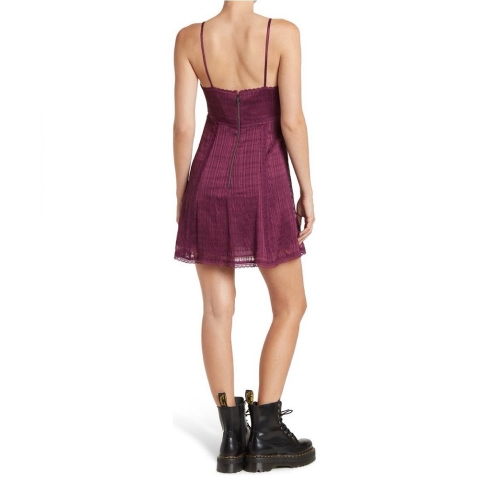 Alice + Olivia Genevieve Mini Dress NWT Boysenberry Lace Slip Dress Size 14 - Picture 3 of 8